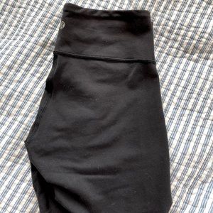 Lululemon cropped black leggings (size 4)